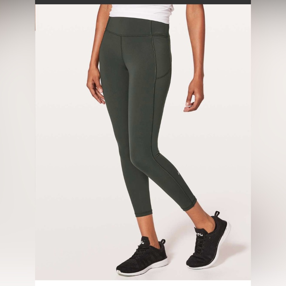 Lululemon Final Lap Crop *23"